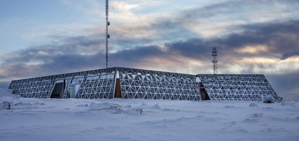 SEV letur enn einaferð hurðarnar aftur