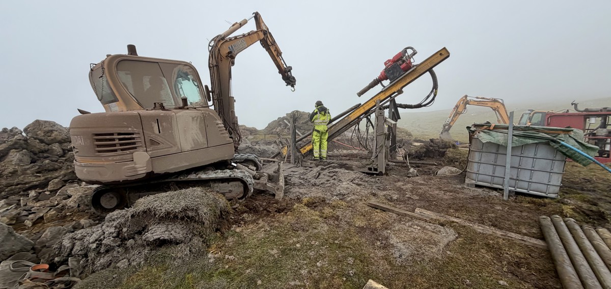 Eyka samband - grava kaðal til Skálavíkar